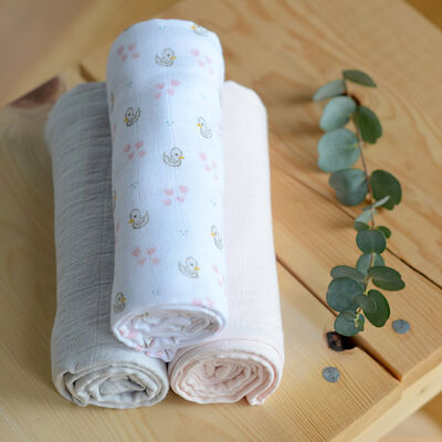 Set of 3 cotton muslins swans